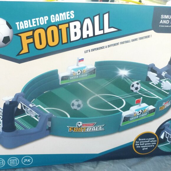GMS1 Tabletop Games FOOTBALL 3+ Simulate A Football Field While Learning SOCCER - Picture 1 of 2
